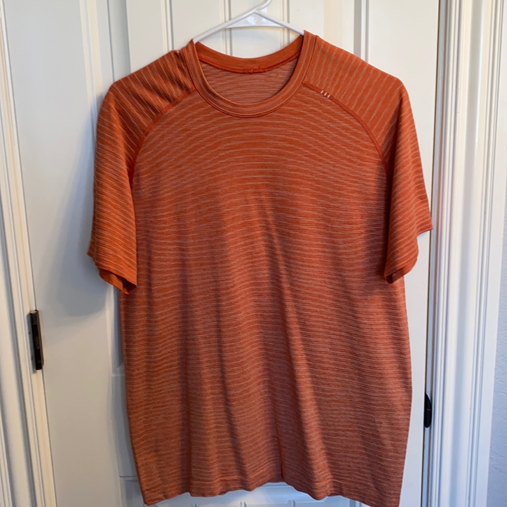 Men’s Lulu Metal Vent Tech SZ M